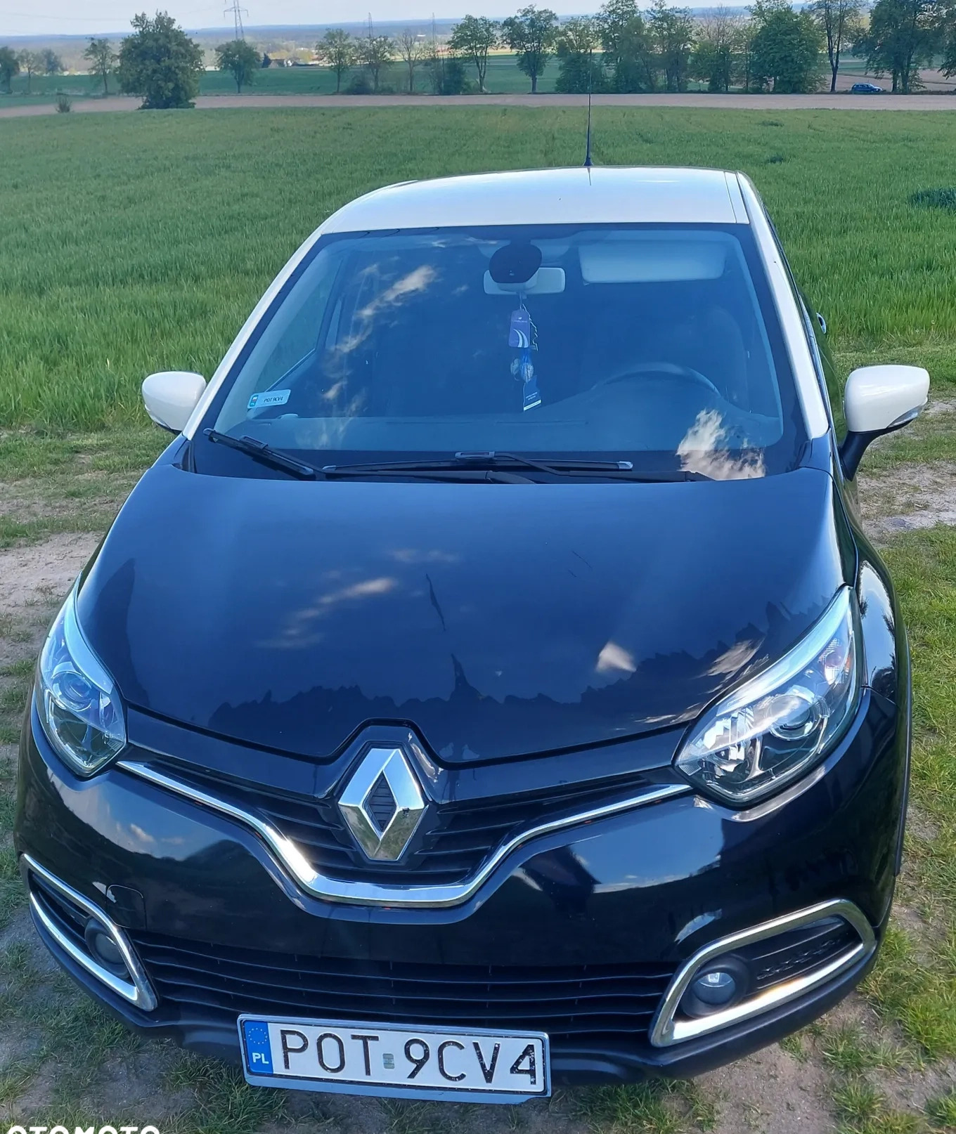 Renault Captur cena 37000 przebieg: 108130, rok produkcji 2015 z Oleszyce małe 106